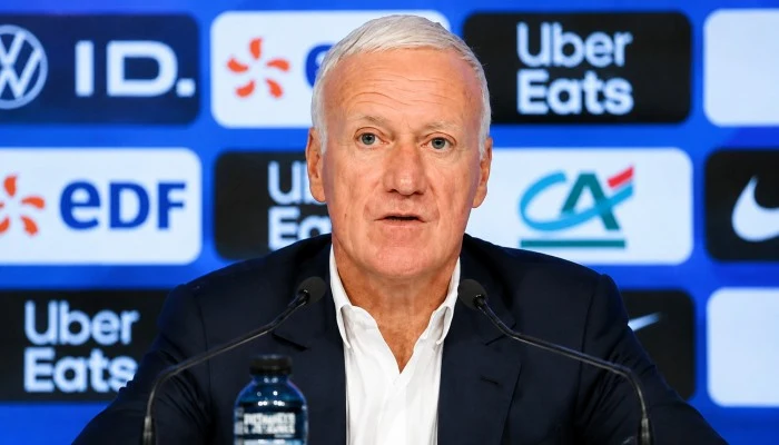 La carrière de Didier Deschamps : le débat sur sa succession et des nouvelles de son épouse