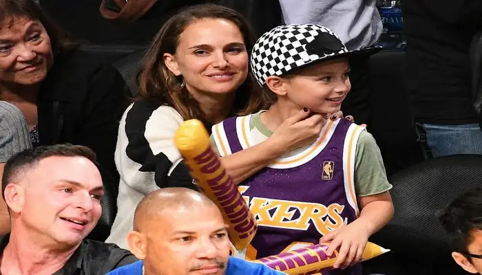 Natalie Portman A T Elle Des Enfants